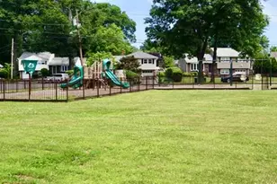 128 Lee St, Elmwood Park, NJ 07407 - Photo 25