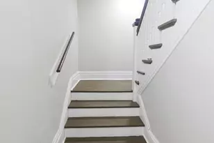 32 Elmwood Ave, East Orange, NJ 07018 - Photo 9