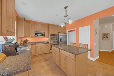 468 Crossfields Ln, Franklin Township, NJ 08873 - Photo 7