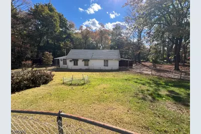 391 Forest Rd, Mahwah, NJ 07430 - Photo 5