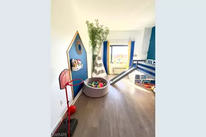 1 Carriage City Plz Apt #904, Rahway, NJ 07065 - Photo 15