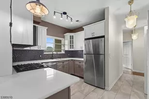 1017 Brittany Dr, Wayne, NJ 07470 - Photo 5