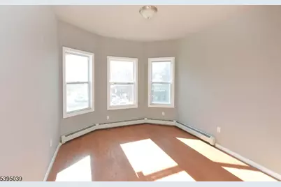 523 Park Ave, Paterson, NJ 07504 - Photo 5