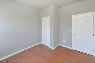 523 Park Ave, Paterson, NJ 07504 - Photo 9