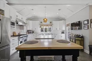 9 Doefield Rd, Lebanon Township, NJ 07830 - Photo 9