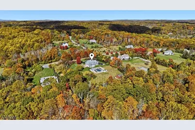 9 Doefield Rd, Lebanon Township, NJ 07830 - Photo 3