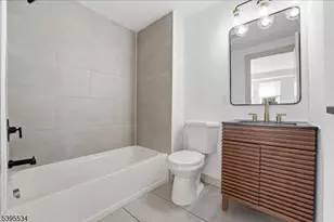 260 S 10th St, Newark, NJ 07103 - Photo 11