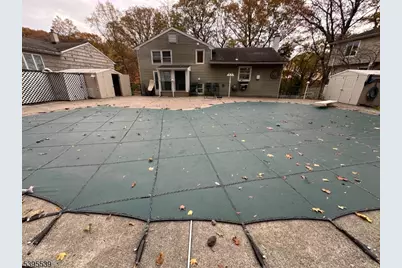 89 Knolls Rd, Bloomingdale, NJ 07403 - Photo 19