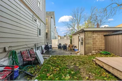 142 Delmar Pl, Irvington, NJ 07111 - Photo 35