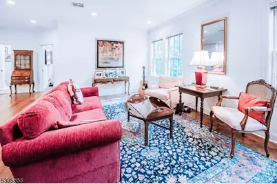 29 Euclid Ave #203, Summit, NJ 07901 - Photo 7