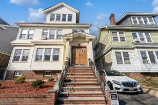 41 Poe Ave, Newark, NJ 07106 - Photo 33