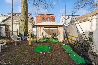 41 Poe Ave, Newark, NJ 07106 - Photo 39