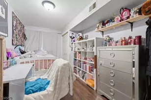 72 Sherman Ave, Newark, NJ 07114 - Photo 7