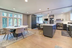 517 Berkeley Ave, Orange, NJ 07050 - Photo 7