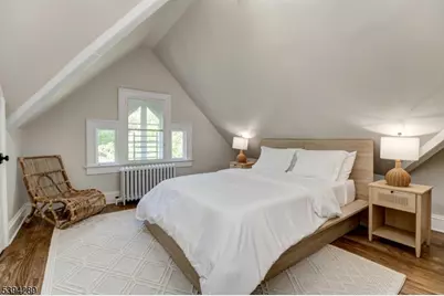 517 Berkeley Ave, Orange, NJ 07050 - Photo 17