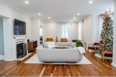 517 Berkeley Ave, Orange, NJ 07050 - Photo 3