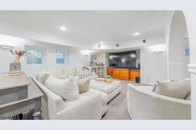 16 West Road, Millburn, NJ 07078 - Photo 39