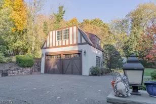 16 W Rd, Millburn, NJ 07078 - Photo 43