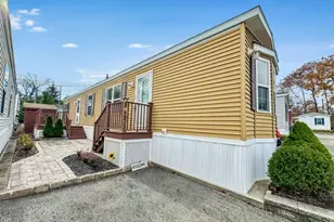 18 Easy Dr, Jefferson Township, NJ 07438 - Photo 1