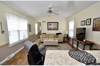 18 Easy Drive, Jefferson Township, NJ 07438 - Photo 5