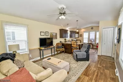 18 Easy Drive, Jefferson Township, NJ 07438 - Photo 3