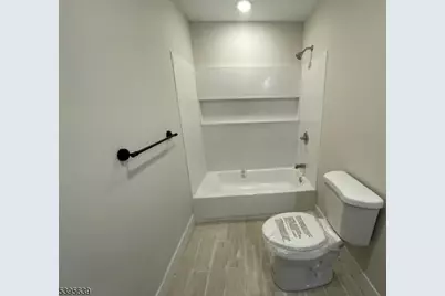 121 Lewis St #2, Paterson, NJ 07501 - Photo 17