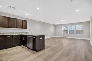 692 US Hwy 206, Hillsborough Township, NJ 08844 - Photo 5