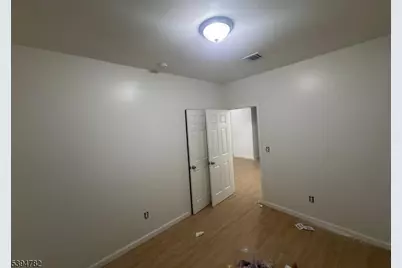 60 S 12th St #3, Newark, NJ 07107 - Photo 7