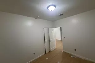 60 S 12th St, Newark, NJ 07107 - Photo 7