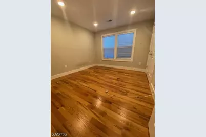 99 Hedden Ter, Newark, NJ 07108 - Photo 5