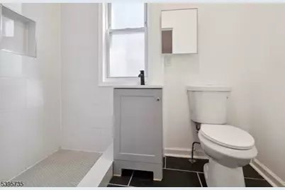 243 Mount Vernon Ave #1, Orange, NJ 07050 - Photo 5