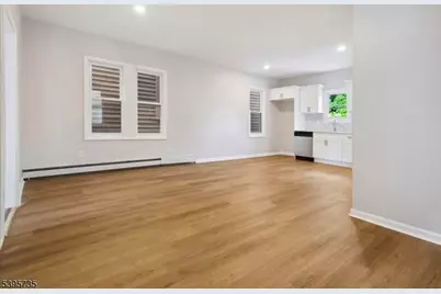 243 Mount Vernon Ave #1, Orange, NJ 07050 - Photo 3