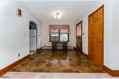 700 Avenue A, Lopatcong Township, NJ 08865 - Photo 5