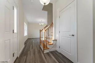 9 Heather Hill Rd, Washington Boro, NJ 07882 - Photo 5