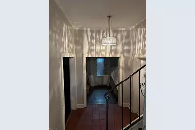 237 Ivy Ct, Orange, NJ 07050 - Photo 9