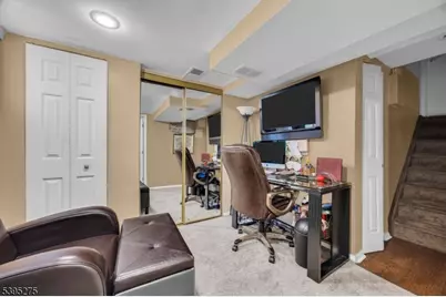 19 Winston Dr, Franklin Township, NJ 08873 - Photo 27