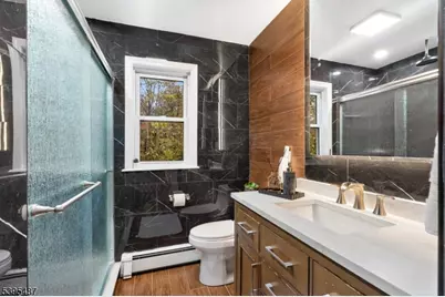 88 Hinchman Ave, Wayne, NJ 07470 - Photo 11