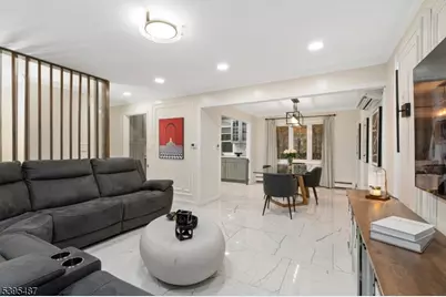 88 Hinchman Ave, Wayne, NJ 07470 - Photo 3