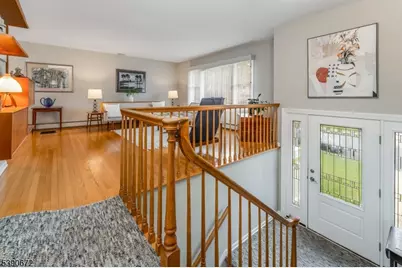 13 Glutting Pl, East Hanover Township, NJ 07936 - Photo 5