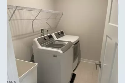 12 Clausen Ct, Mount Olive, NJ 07828 - Photo 7