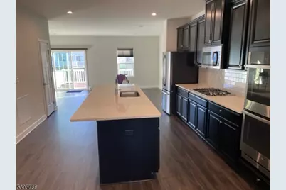 12 Clausen Ct, Mount Olive, NJ 07828 - Photo 9