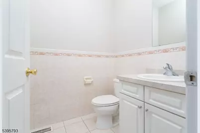 58 Autumn Ridge Rd, Parsippany, NJ 07950 - Photo 5