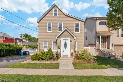 611 New York Ave, Lyndhurst Township, NJ 07071 - Photo 1