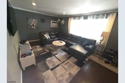 67 Sherwood Ave, Haledon, NJ 07508 - Photo 3