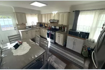 67 Sherwood Ave, Haledon, NJ 07508 - Photo 13