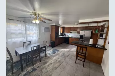 67 Sherwood Ave, Haledon, NJ 07508 - Photo 19