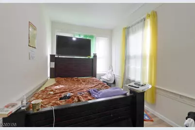 349 Osborne Ter, Newark, NJ 07112 - Photo 15