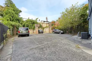 349 Osborne Terrace, Newark, NJ 07112 - Photo 3