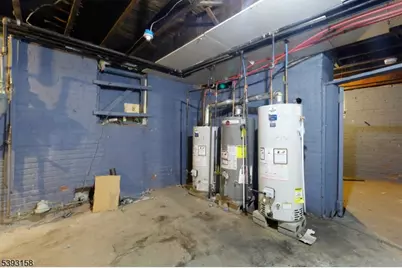 349 Osborne Ter, Newark, NJ 07112 - Photo 27