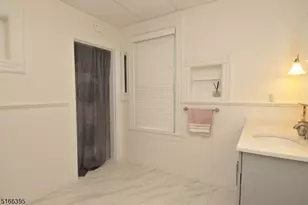 76 Western Ave, Morristown, NJ 07960 - Photo 11